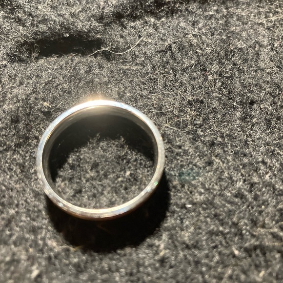 Two tone band - Picture 2 of 2